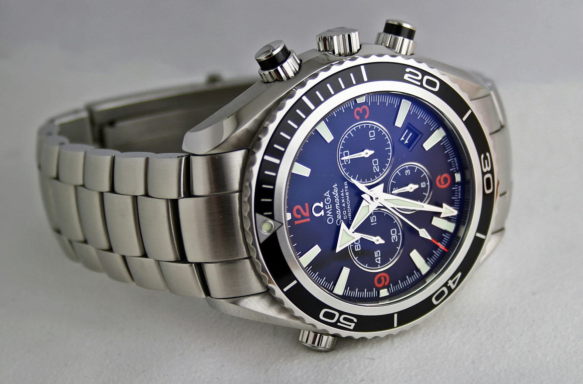 Luxury chronograph watch